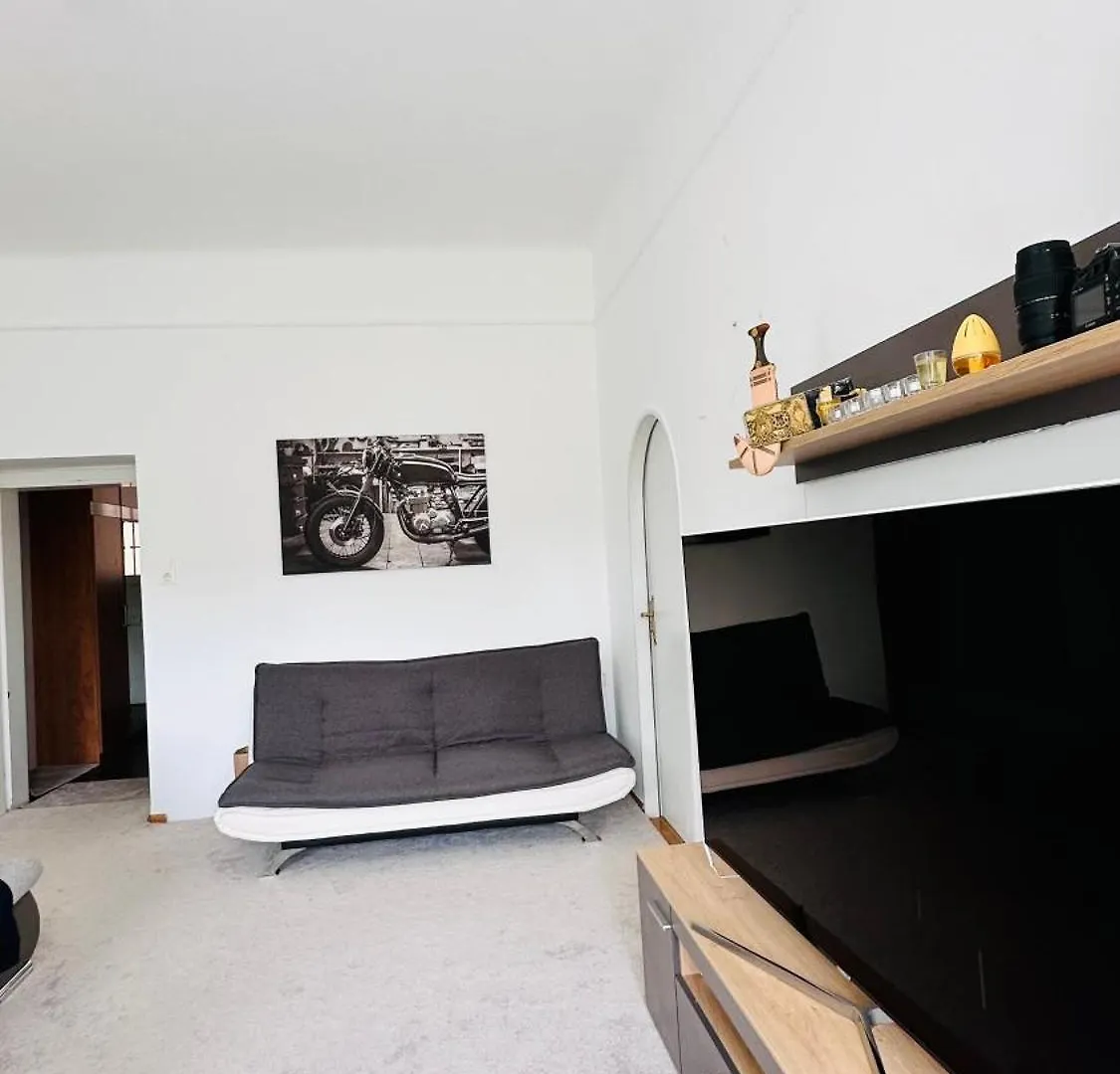 Meqren Hostel Vienna Austria